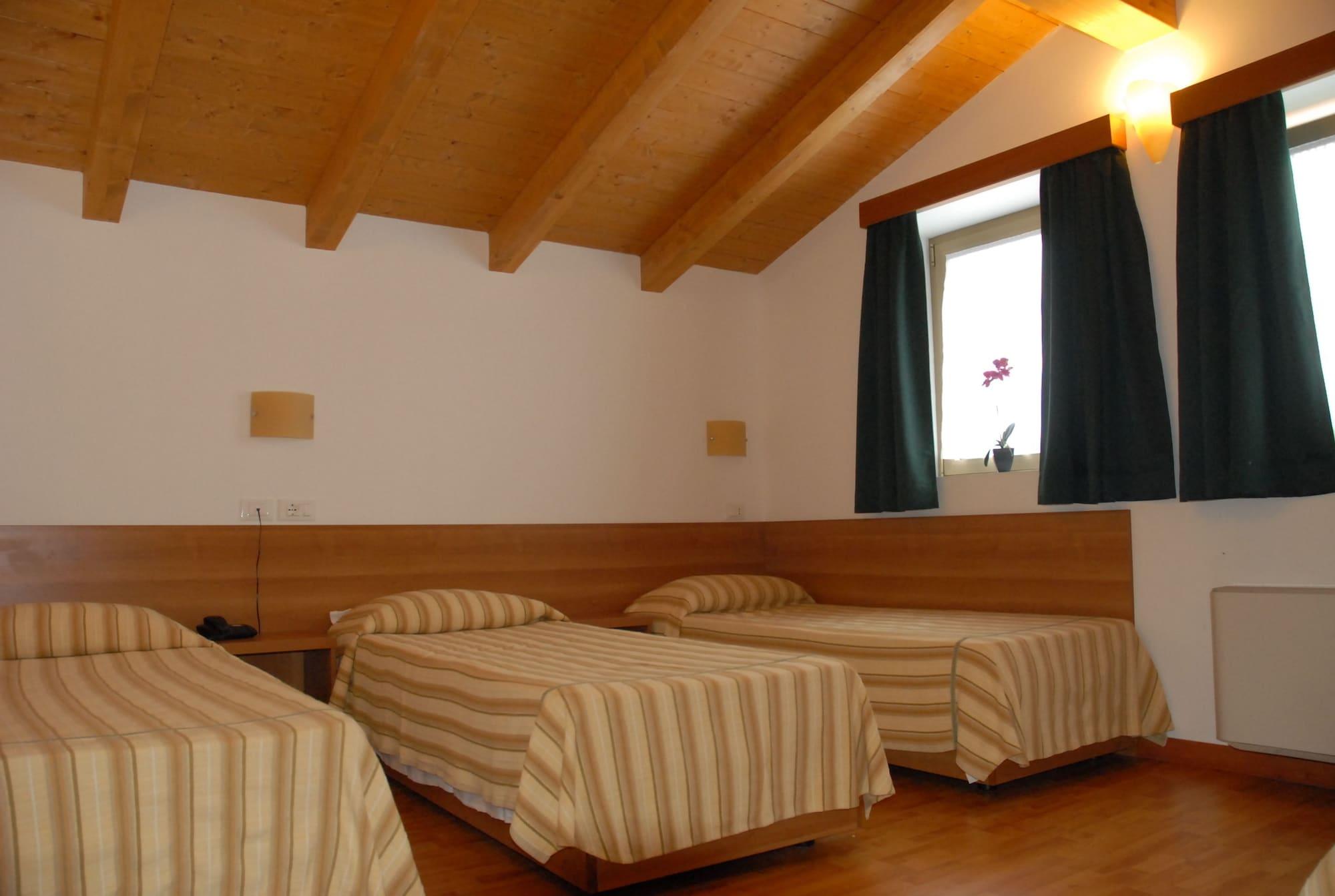Hotel Sonia Aquilinia المظهر الخارجي الصورة