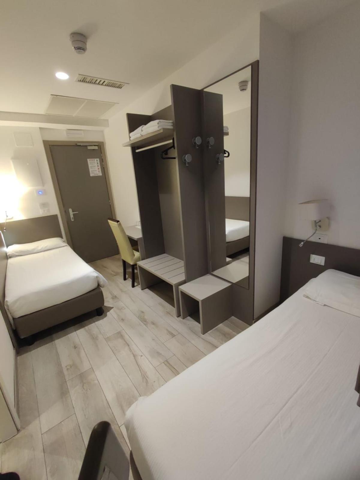 Hotel Sonia Aquilinia المظهر الخارجي الصورة