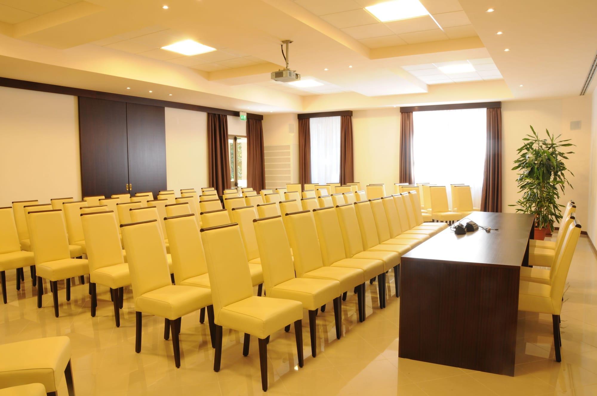 Hotel Sonia Aquilinia المظهر الخارجي الصورة
