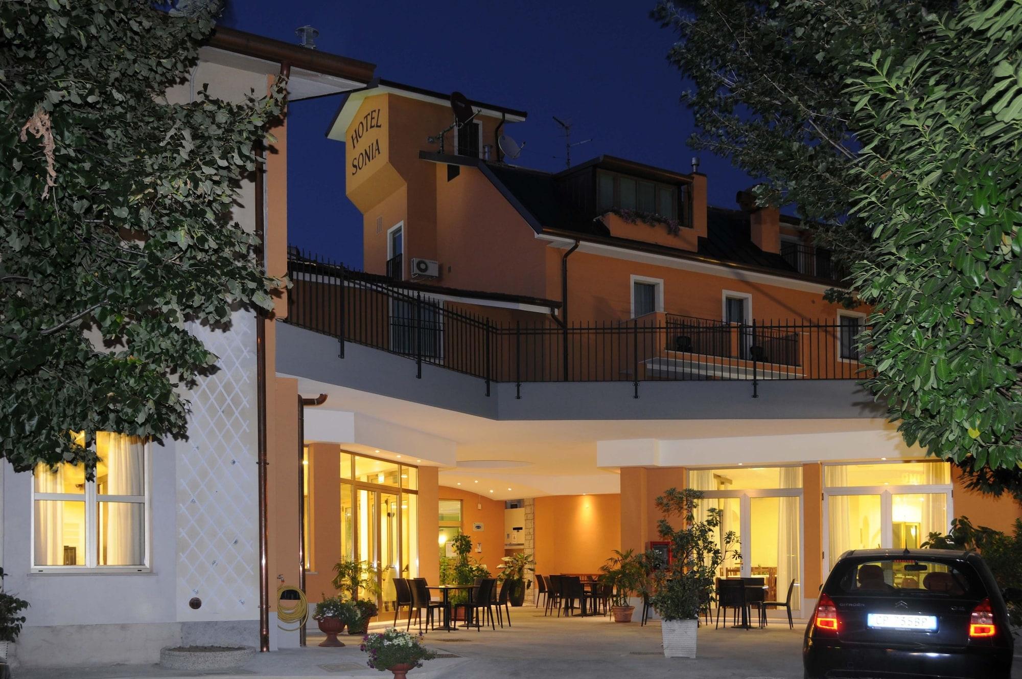 Hotel Sonia Aquilinia المظهر الخارجي الصورة