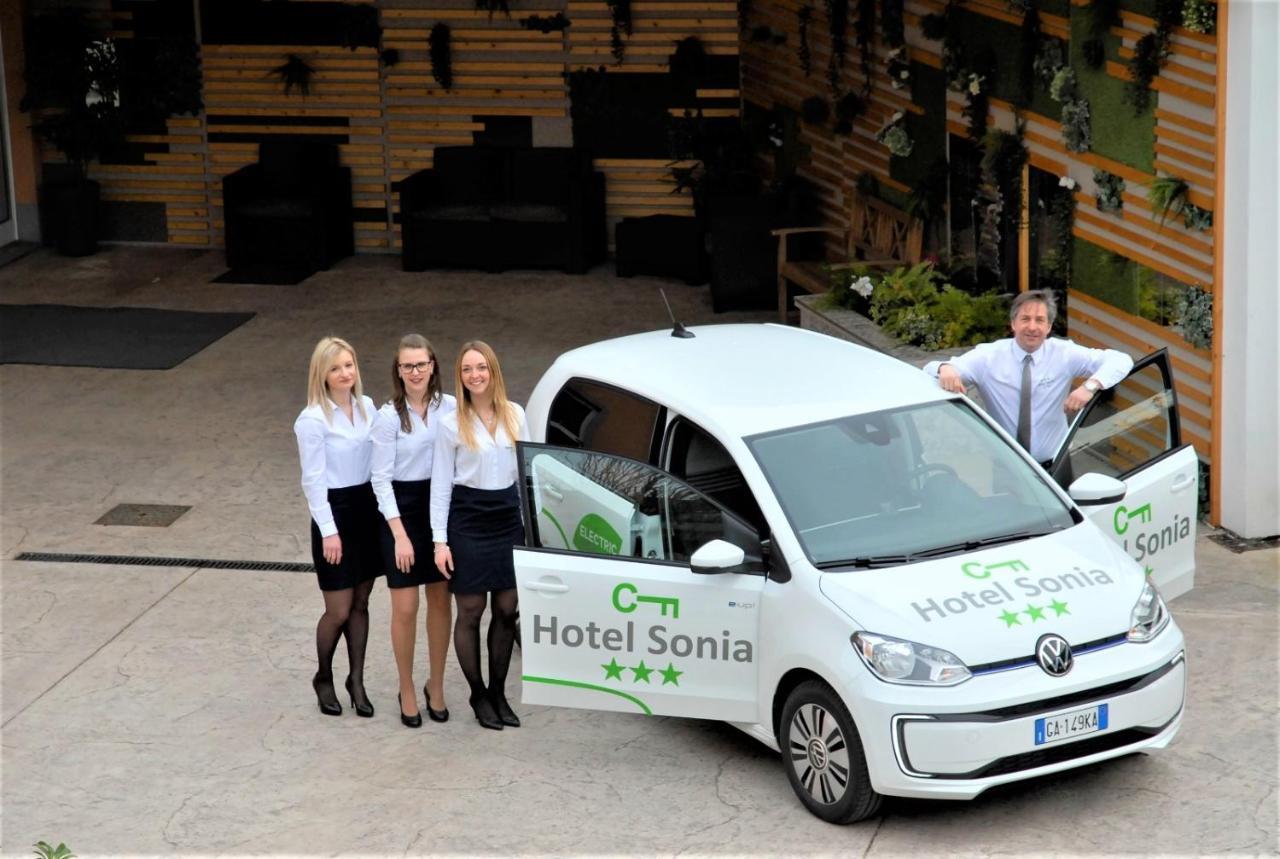 Hotel Sonia Aquilinia المظهر الخارجي الصورة